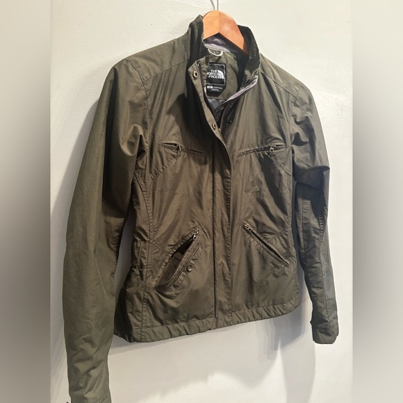 The North Face Jackets & Blazers - The North Face women’s  Military Green Field Jacket lightweight small neutral